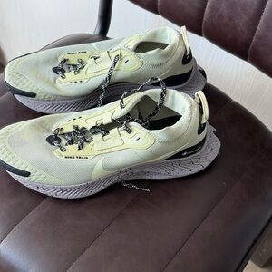 Nike Trail Running Shoes - Pale Yellow with Black Accents